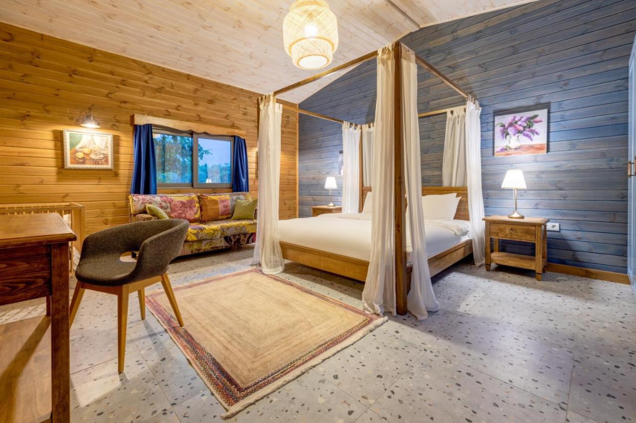 Turkuazkoey Guest House ฟินิเค ภายนอก รูปภาพ