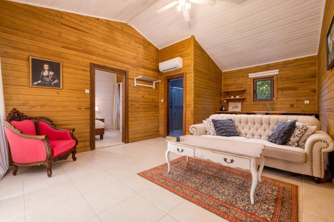 Turkuazkoey Guest House ฟินิเค ภายนอก รูปภาพ