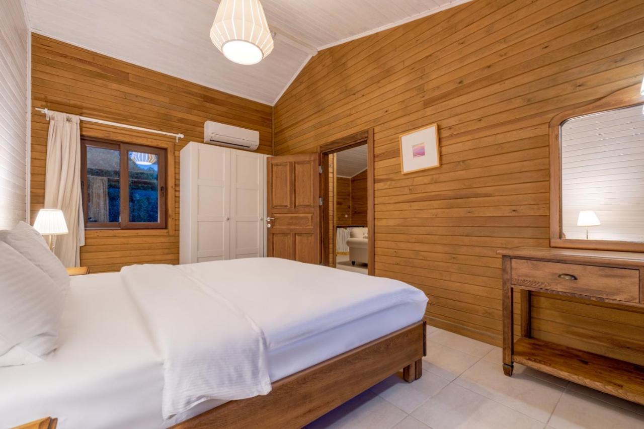 Turkuazkoey Guest House ฟินิเค ภายนอก รูปภาพ